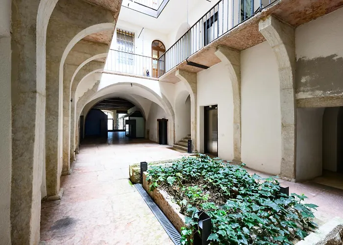 דירה La Casa Di Irene - New & Bright In Historic Center טרנטו