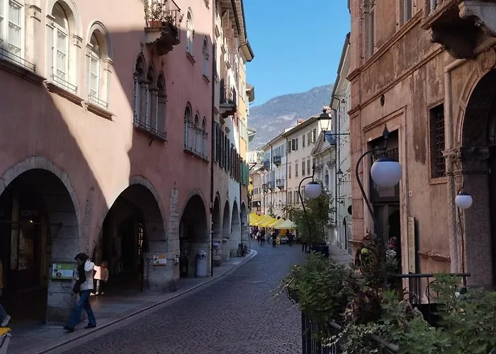 La Casa Di Irene - New & Bright In Historic Center